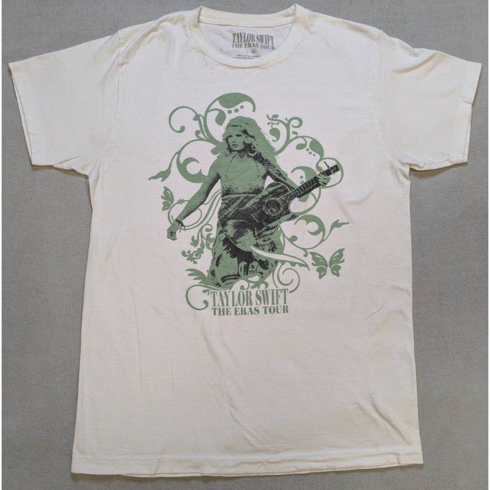 Taylor Swift Shirt Womens Medium White Eras Tour Debut Album Graphic Print